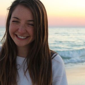 Meet your Posher, Caroline